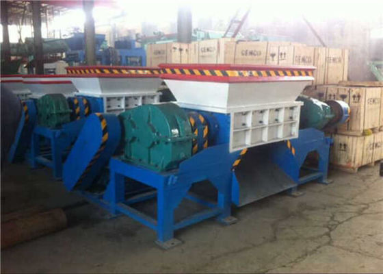 Chiny Maszyna do rozdrabniania gumowych opon o dużej pojemności / Maszyna do rozdrabniania opon przemysłowych dostawca